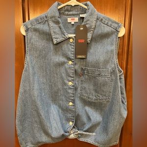Levi’s women’s sleeveless button up